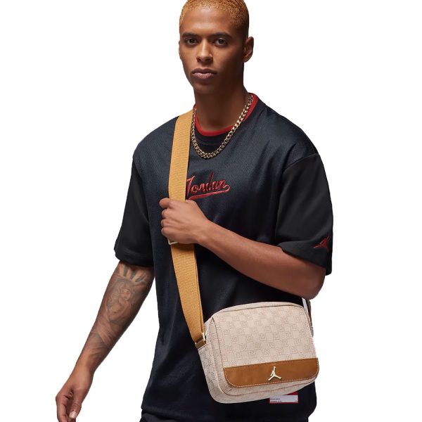 Сумка через плече Jordan Monogram Mini