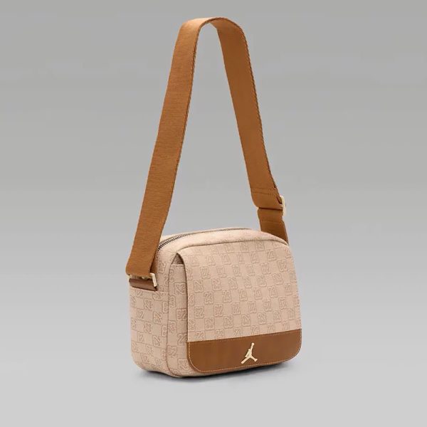 Сумка через плече Jordan Monogram Mini