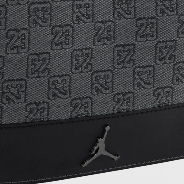 Сумка через плече Jordan Monogram Mini