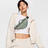 Бананка Nike Heritage S Retro
