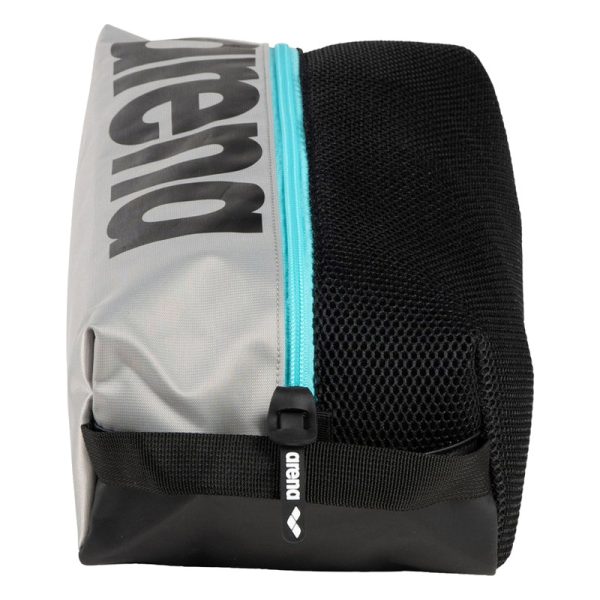 Барсетка косметичка Арена Arena Spiky III Pocket Bag