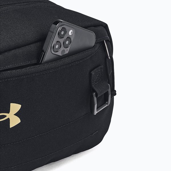 Косметичка барсетка Under Armour Contain Travel Kit