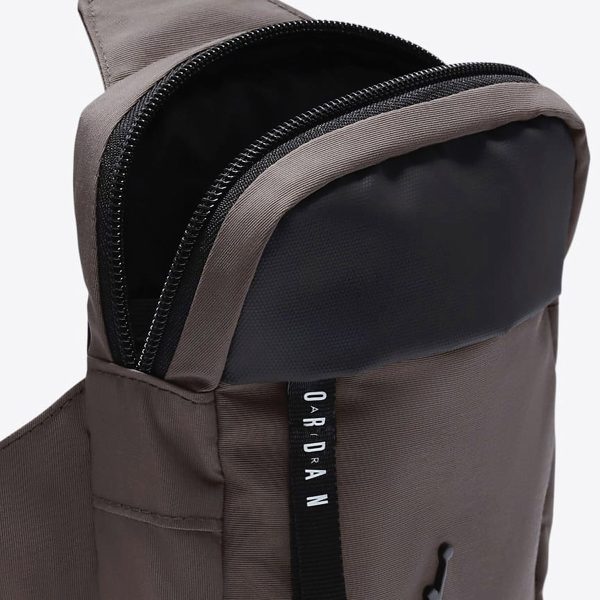 Нагрудная барсетка Jordan Airborne Hip Bag