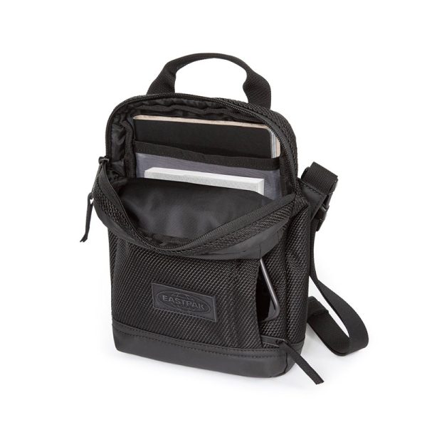 Месенджер Eastpak The One Cnnct