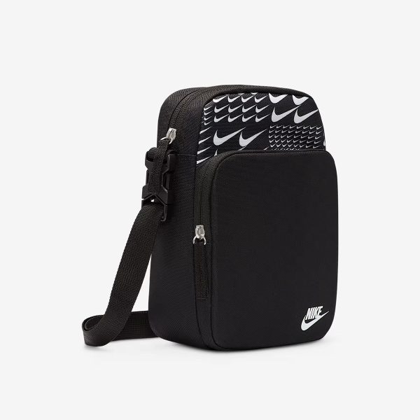 Чорна сумка Найк через плече Nike Heritage Cross-Body Bag