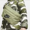 Велика бананка на груди Nike Tech Hip Pack | 10 л.