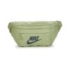 Велика бананка на груди Nike Tech Hip Pack | 10 л.