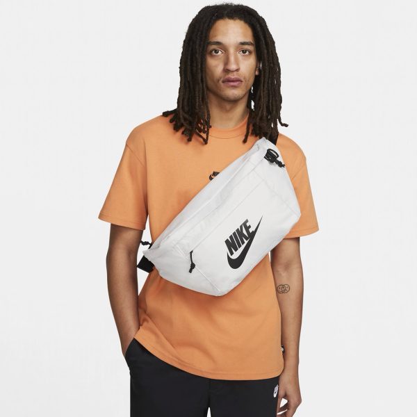 Велика бананка на груди Nike Tech Hip Pack | 10 л.