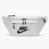 Велика бананка на груди Nike Tech Hip Pack | 10 л.