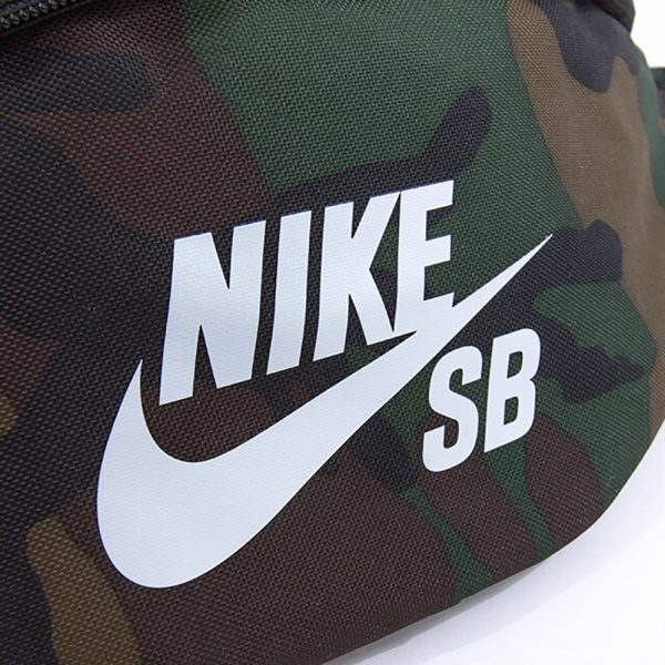 Бананка камуфляж Nike SB Heritage Hip Pack Camo