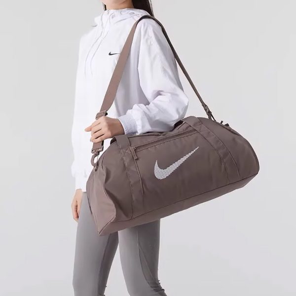 Спортивна сумка Nike Gym Club | 24 л.