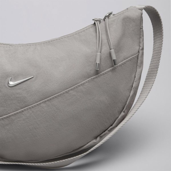 Сумка Найк через плече жіноча Nike Aura Crescent Cross‑Body