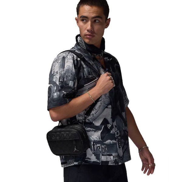 Барсетка Jordan Monogram Camera Bag