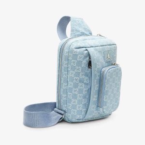 Блакитна сумка через плече Jordan Monogram Sling Crossbody