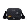 Сумка через плече Jordan Monogram Messenger Bag