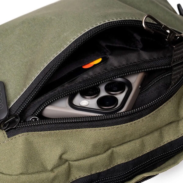 Сумка спортивна через плече Born Utility Sling